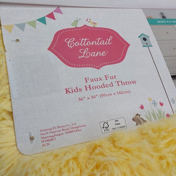 'COTTONTAIL LANE' PLUSH HOODED THROW BLANKET 36"×56" 'CHINNI' 'CHIC' - Picture 10 of 16